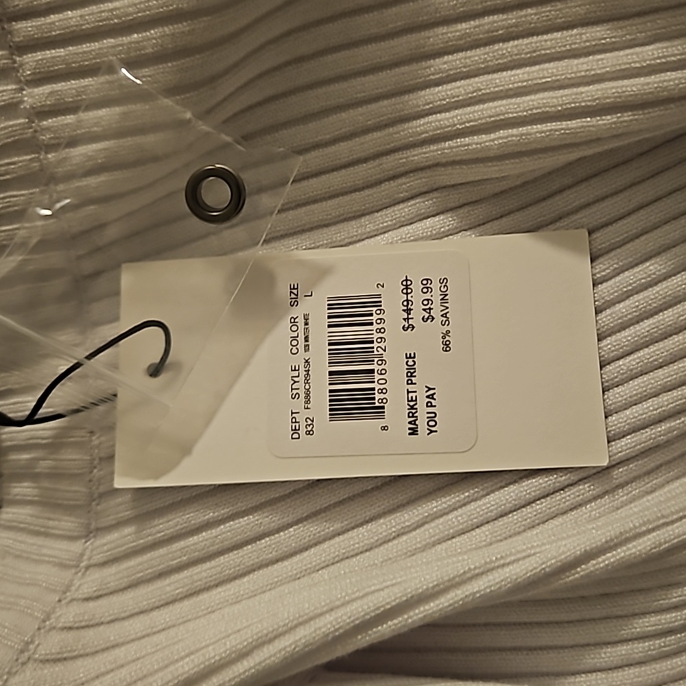 white knitted sweater - Picture 9 of 9